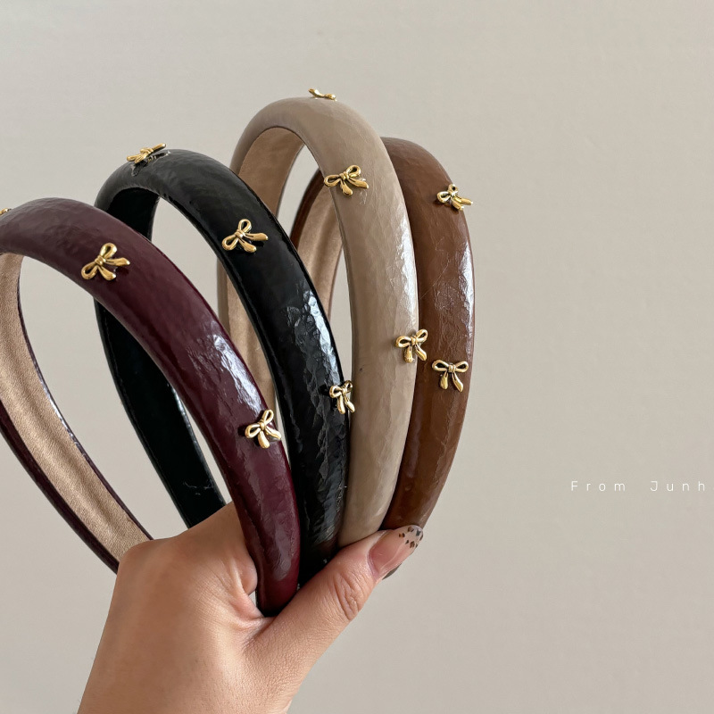 Leatherwork Pony - Retro leather atmosphere golden bow headbands