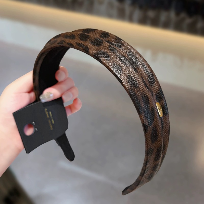 New autumn winter leopard prin - огляд і ціна Leatherwork Pony