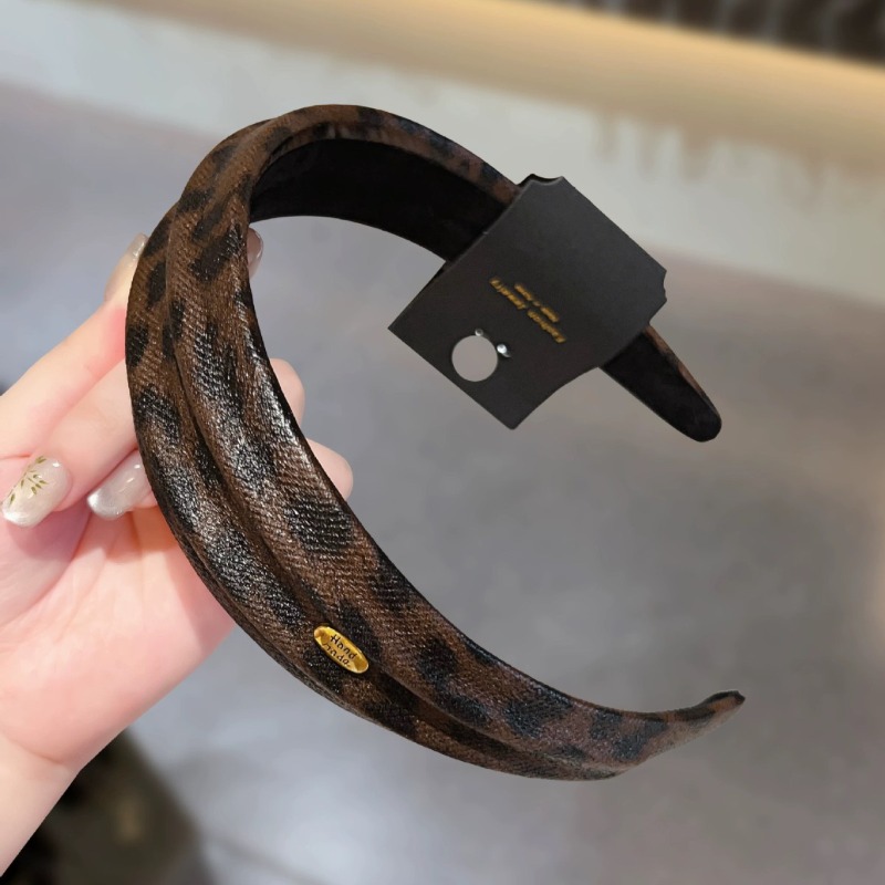 New autumn winter leopard prin - огляд і ціна Leatherwork Pony