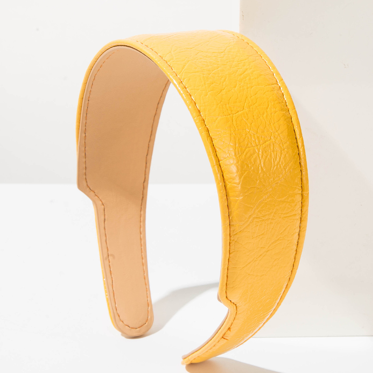 Elegant Korean Style Leather H - огляд і ціна Leatherwork Pony