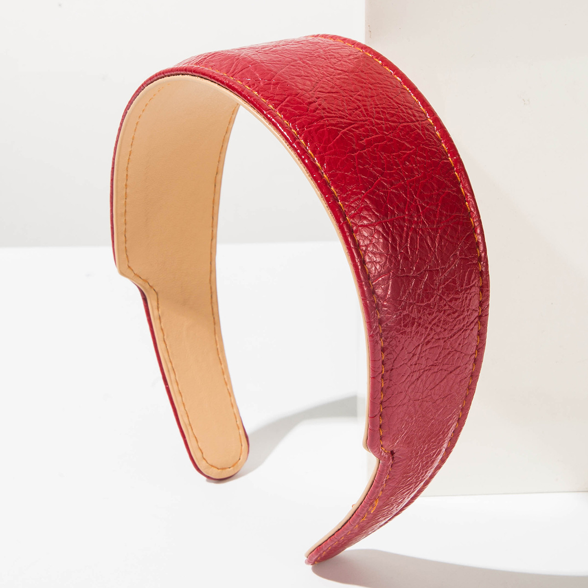 Elegant Korean Style Leather H - огляд і ціна Leatherwork Pony