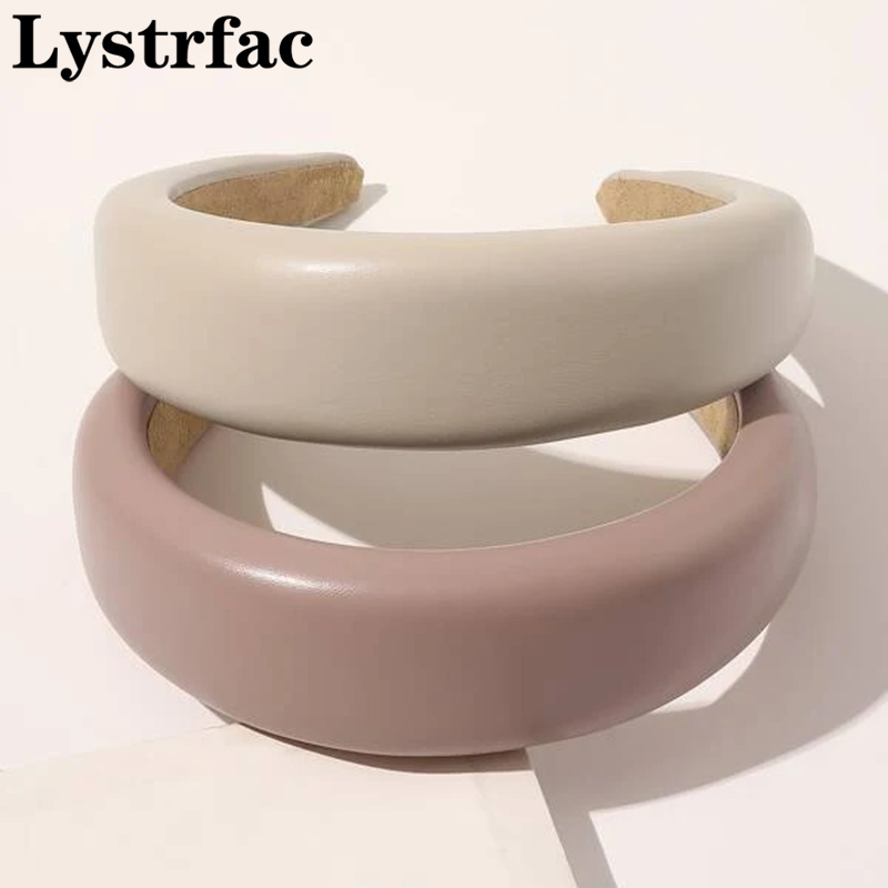 Lystrfac New Autumn Winter PU  - огляд і ціна Leatherwork Pony